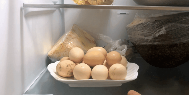 保存鸡蛋，不可直接放冰箱！教你一招，放3个月也新鲜，吃得放心