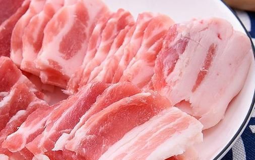冰箱里冷冻猪肉可以放多久？好多人不懂，过了时间劝你不要再吃！