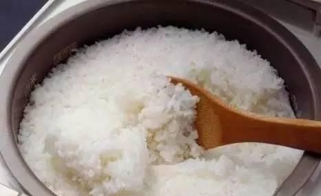 米饭没煮熟怎么办？5个方法教你补救夹生饭！