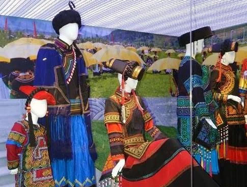古彝文化| 彝族三色文化