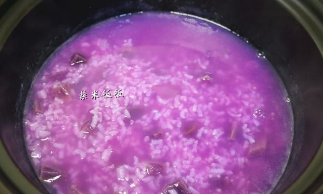 紫薯粥直接煮就错了，少了这一步，颜色发黑发绿，看着没食欲