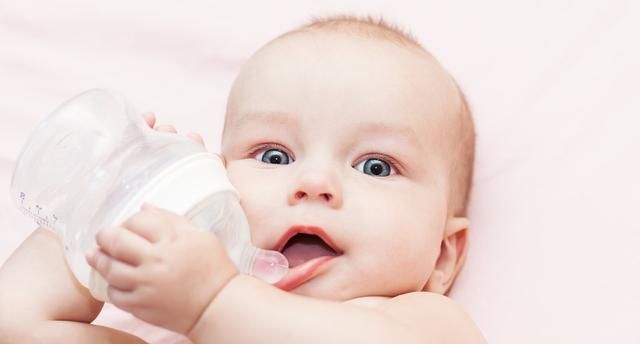 恒温水壶对婴儿有害吗？应该如何正确地使用恒温水壶？快来看看吧
