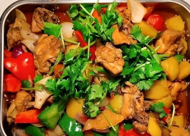 新疆最有名的8种名小吃，每种都是新疆人的心头爱，你吃过几种？