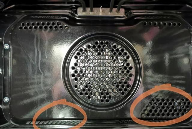 选购蒸烤一体机，究竟是304不锈钢、搪瓷还是陶瓷内胆更好？