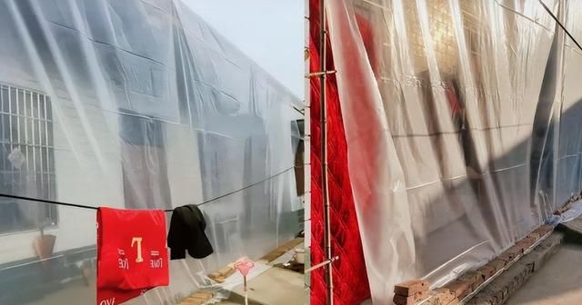 河南小伙用塑料布自制“保温房”，便宜好用，网友：小心中毒
