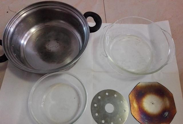 在电磁炉上用玻璃锅与用不锈钢锅有什么不同？