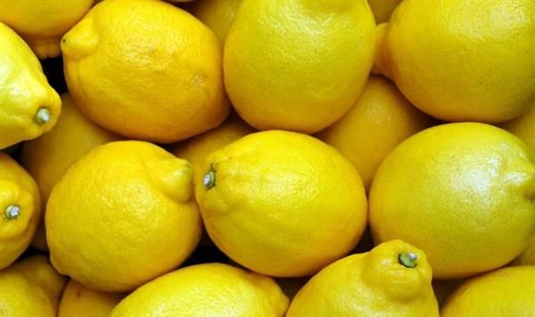 柠檬水什么时候喝最好 选择青柠还是黄柠檬 你喝对了吗？