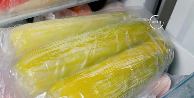 保存玉米，煮熟后放冰箱就错了！教您一妙招，放大半年都新鲜如初