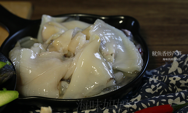 冰冻的鱿鱼应该怎样处理？有了这一步，又脆又嫩又健康。