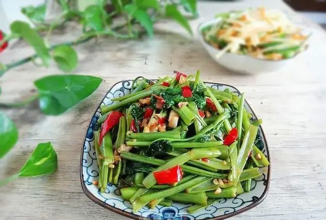 空心菜的10种家常做法，开春多吃点绿叶菜有好处