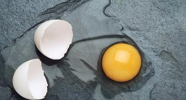 每天吃1个鸡蛋，一段时间后，这4个意外惊喜会出现
