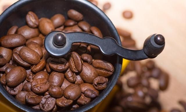 家有咖啡豆,怎么研磨咖啡豆呢,咖啡豆要怎么研磨图3