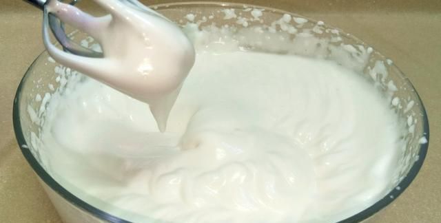 自制淡奶油，只需家中3种原材，做一盘成本不到5元钱，健康又美味