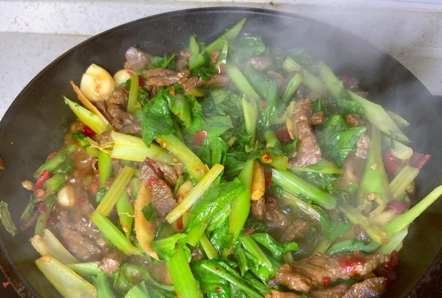 带有贵州地域特色的青菜牛肉（附教程！）