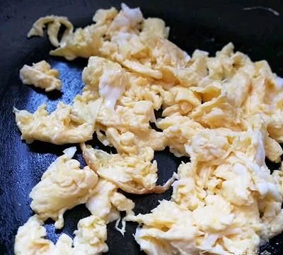 家常丝瓜炒鸡蛋的做法