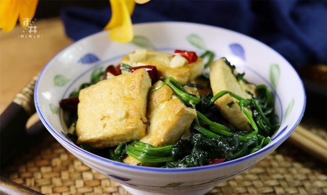 豆腐和菠菜，一起吃会中毒？“食物相克”到底哪个才是真的？