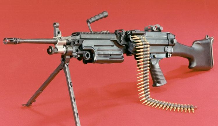 FN M249 PARA