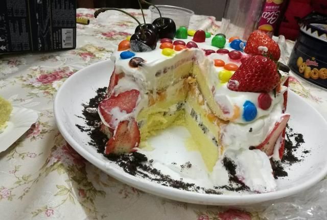 草莓蛋糕怎么做出来的(草莓蛋糕怎么做家常)图8